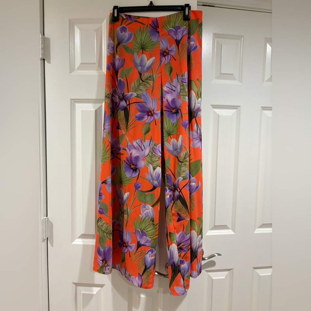 🌺 Alice + Olivia Tropical Floral Wide-Leg Pants 🌺 - Picture 6 of 9